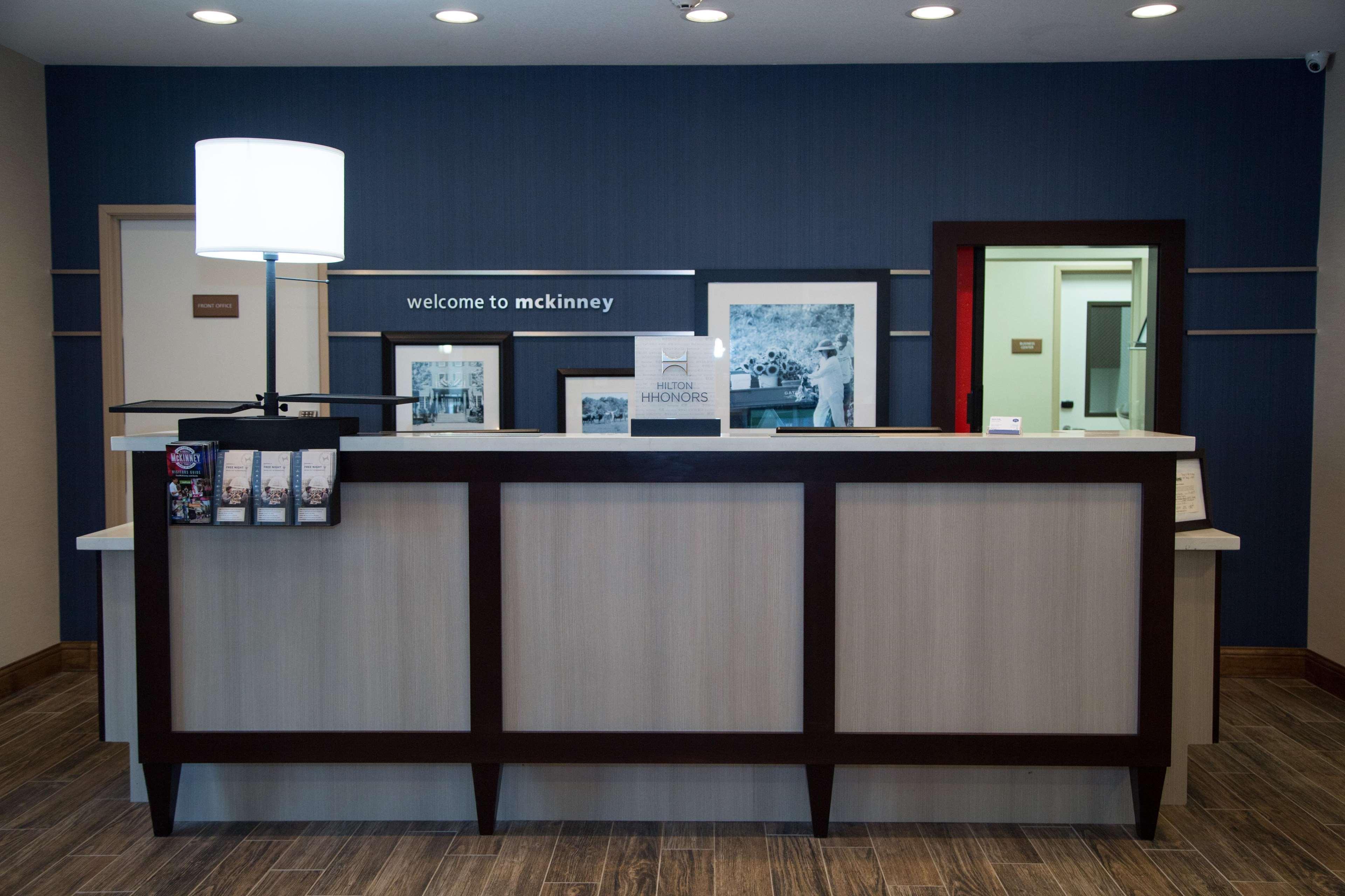 Hampton Inn And Suites By Hilton Мак-Кинни Экстерьер фото